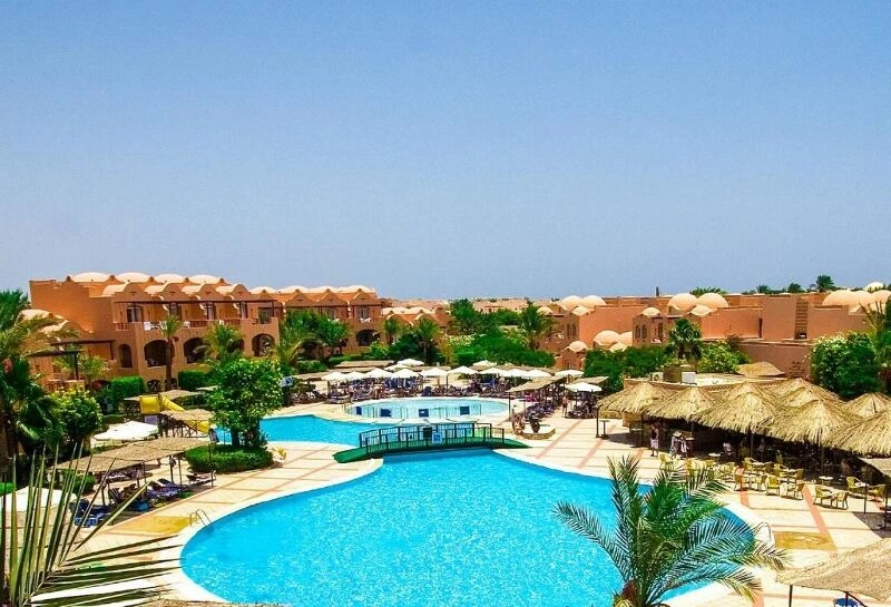 Jaz Makadi Oasis Resort 5*