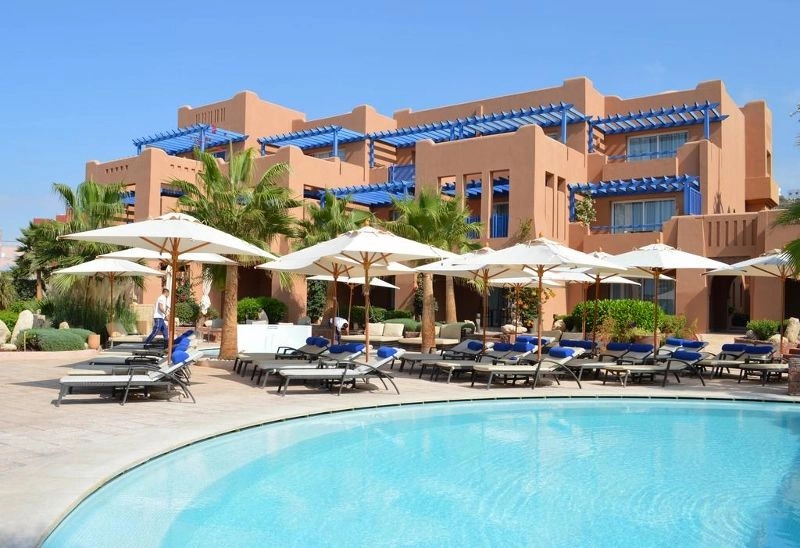 Paradise Beach Surf Yoga & Spa Resort 4*