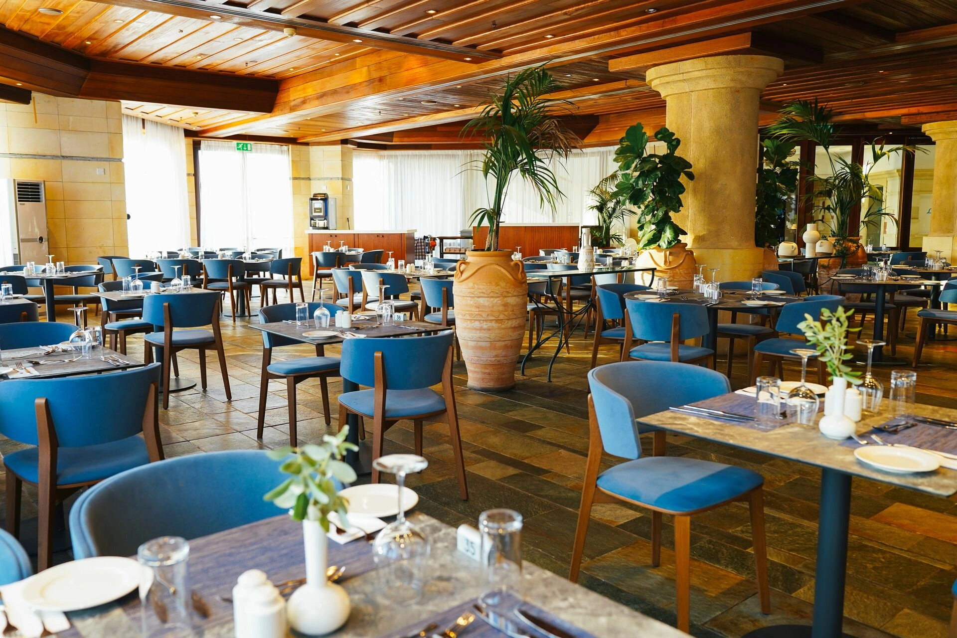 Restaurant_-_Armonia_.jpg