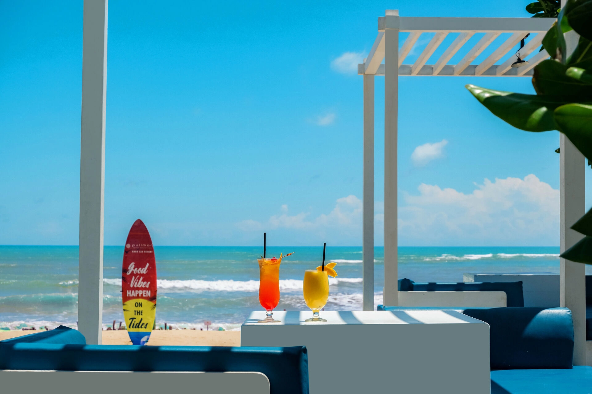 bar_sea.JPG