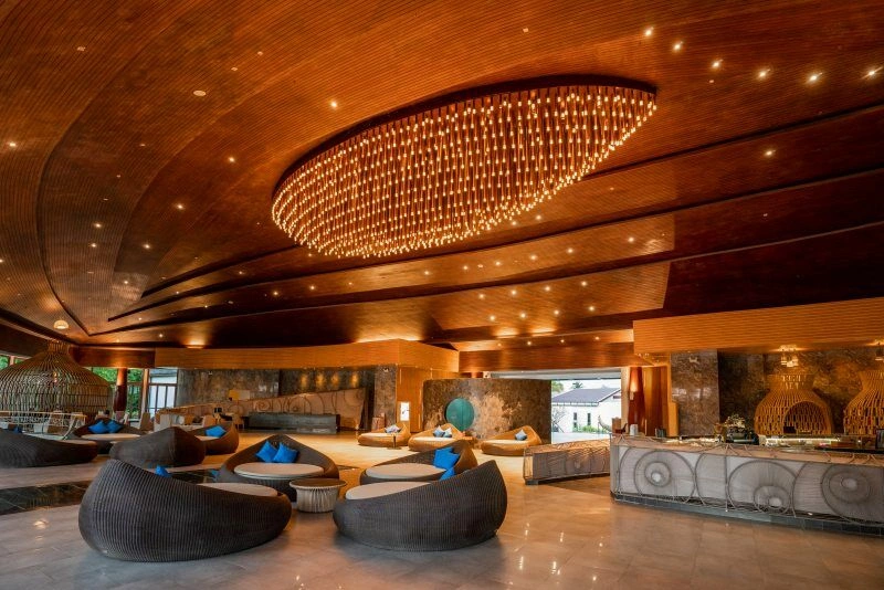 Lobby_1.JPG