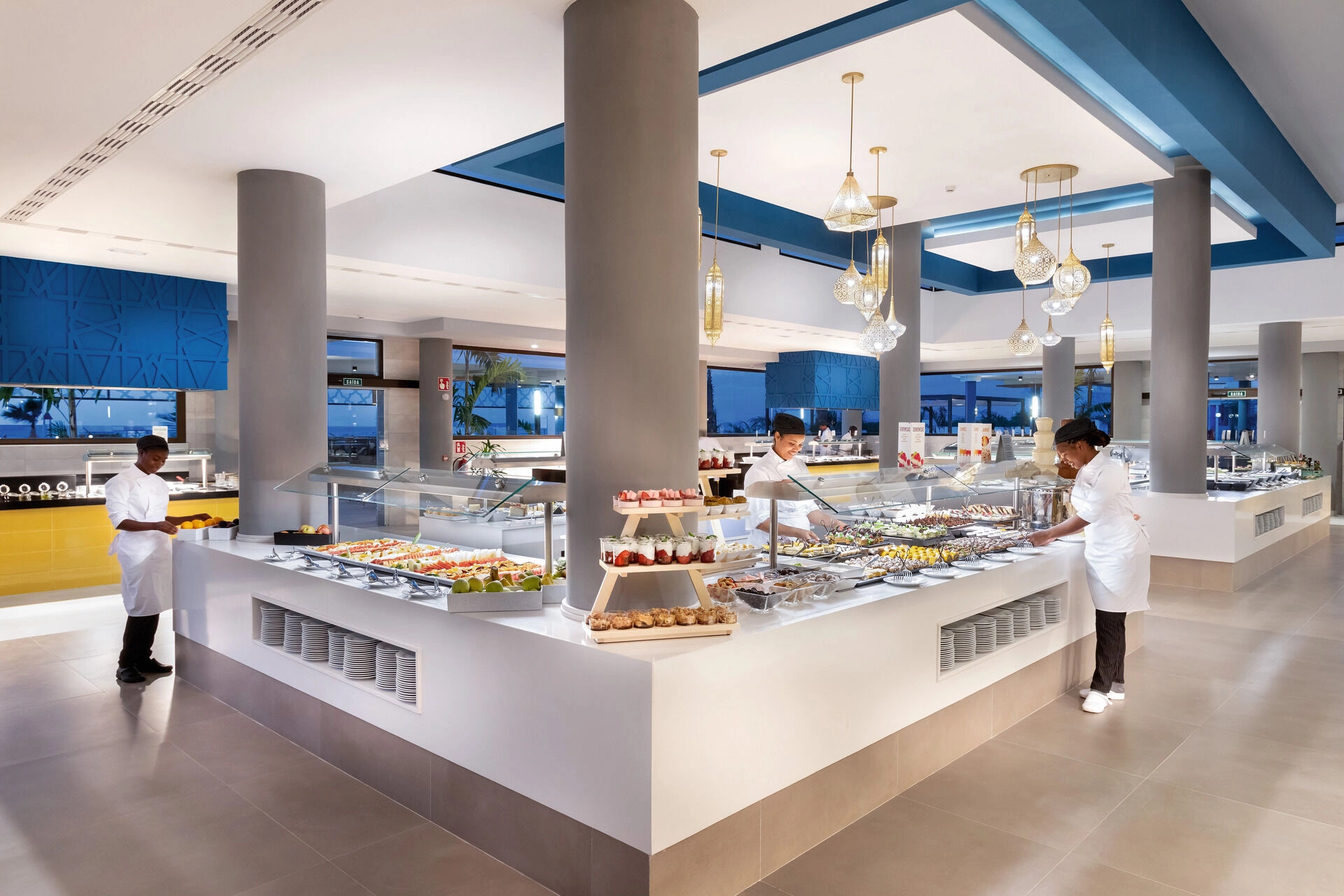 XBO_18_037_-_Main_restaurant.jpg
