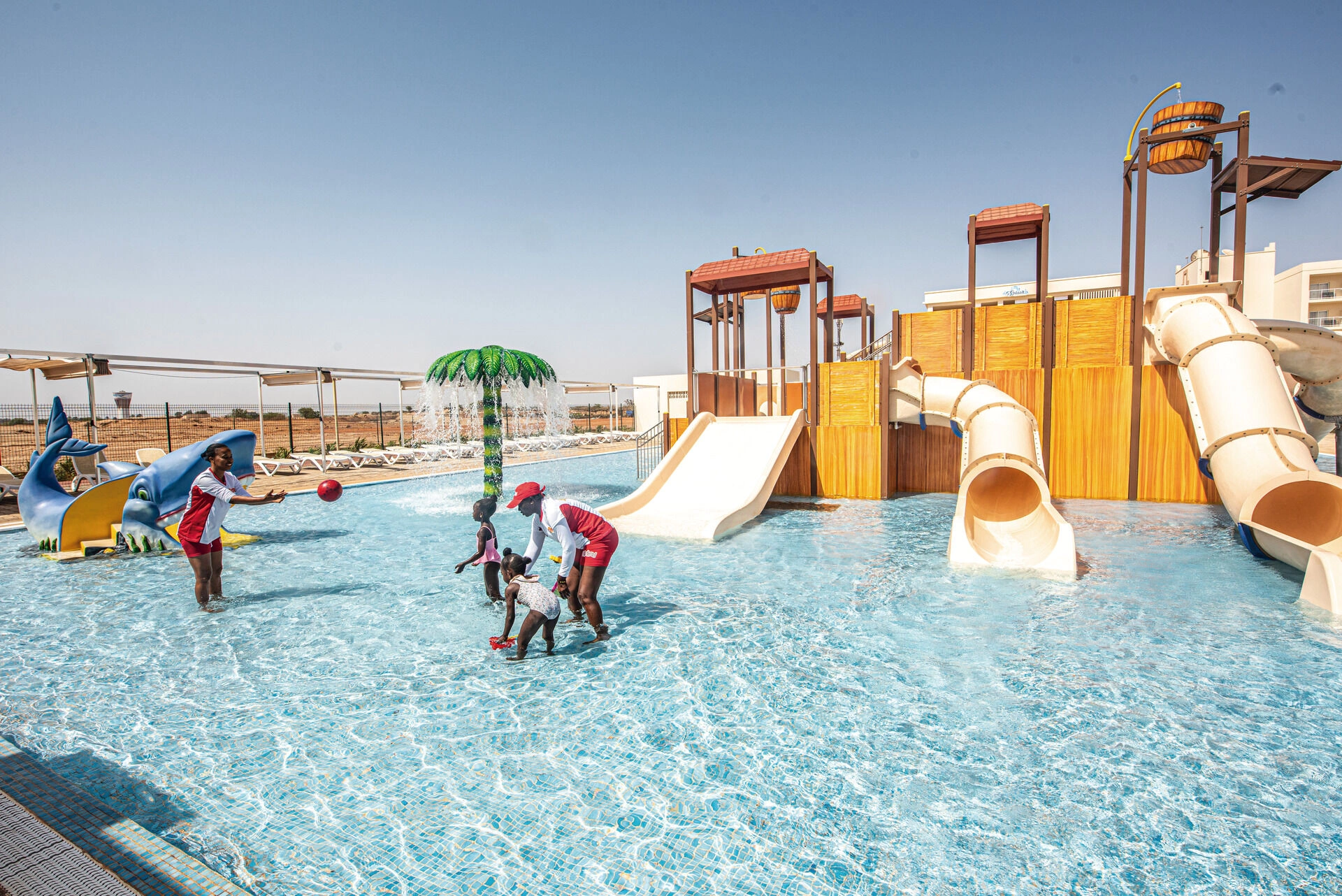 BAB_22_297_-_Kids_pool.jpg