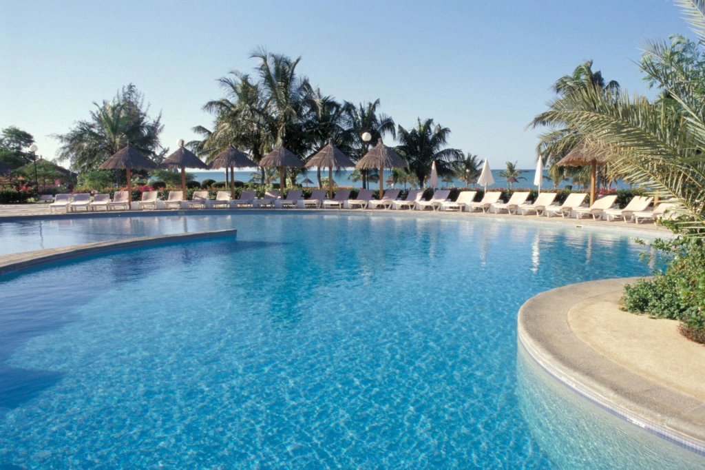 Royam Hotel 4*