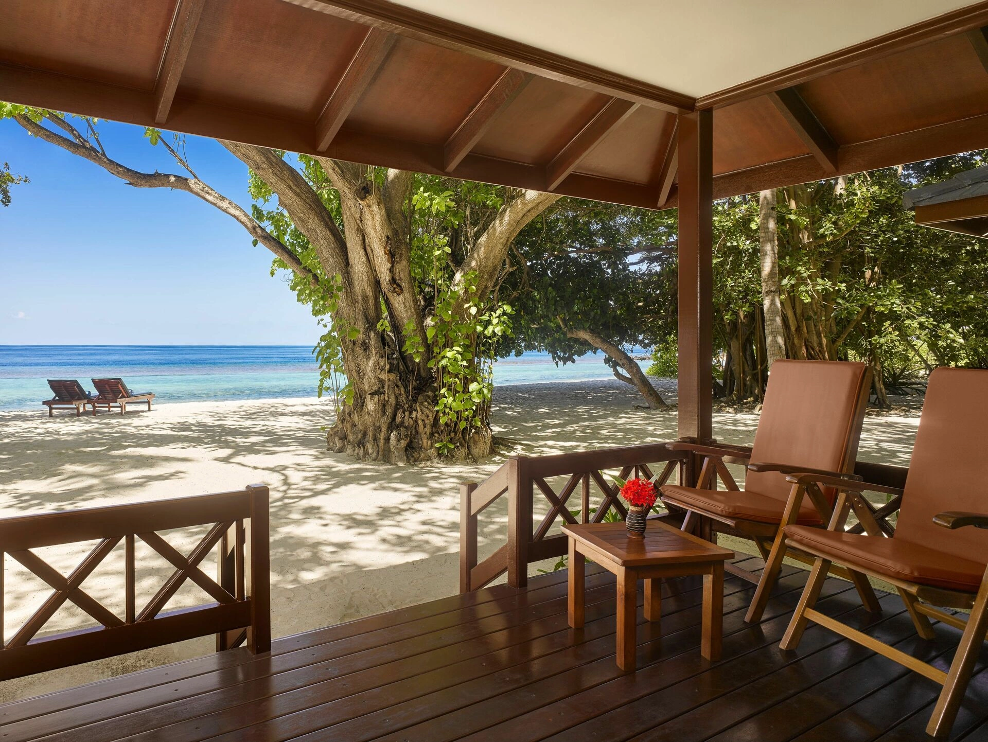 Royal_Island_-_Beach_Villa_-_Veranda_-_4K.jpg