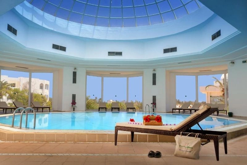 238085230.jpg