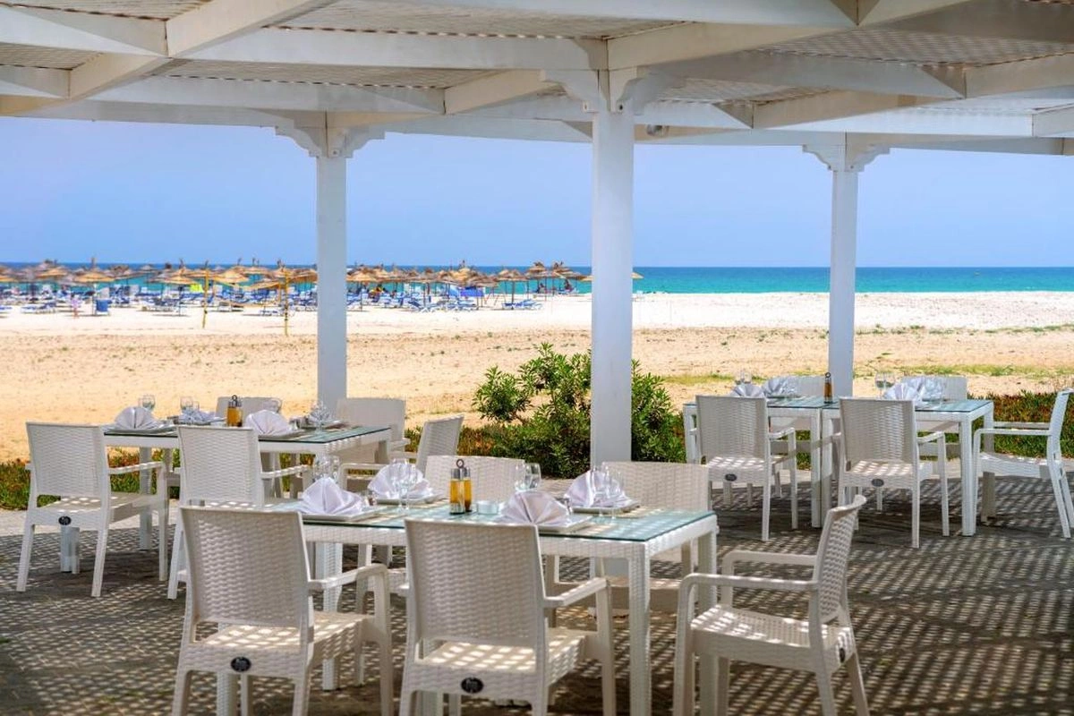 05_Restaurant.jpg