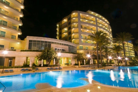 Radisson Blu Golden Sands Resort & Spa 5*