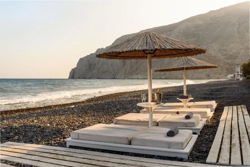 Alesahne Beach Hotel 4*
