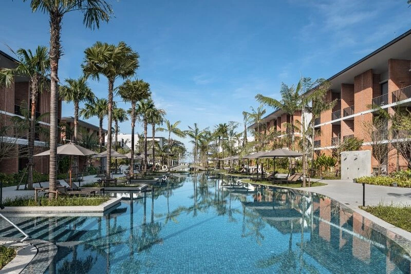 PUKL_Exteriors_ALC08598_672_(800x534).jpg