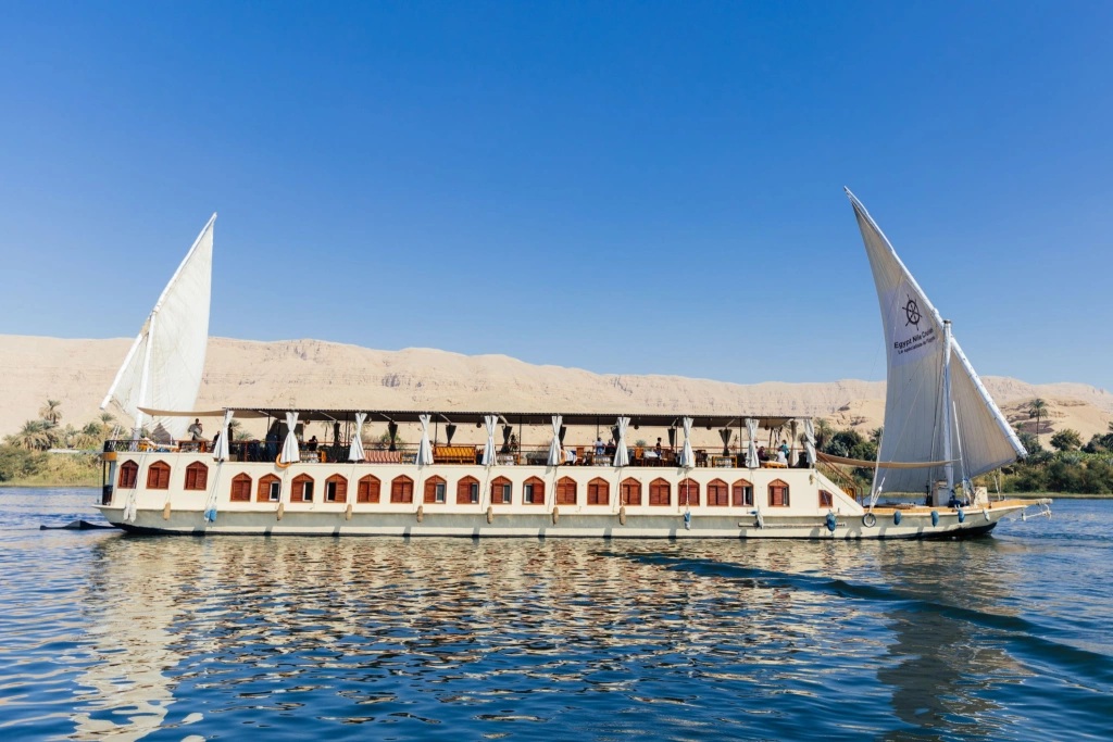 Dahabyia Cruise op de Queen Tyi II Nijl 8D/7N