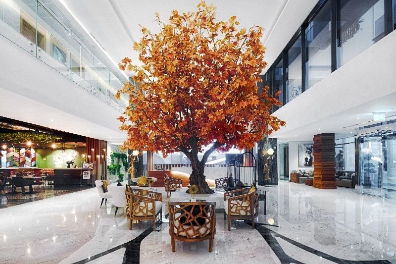 Lobby_(800x533).jpg