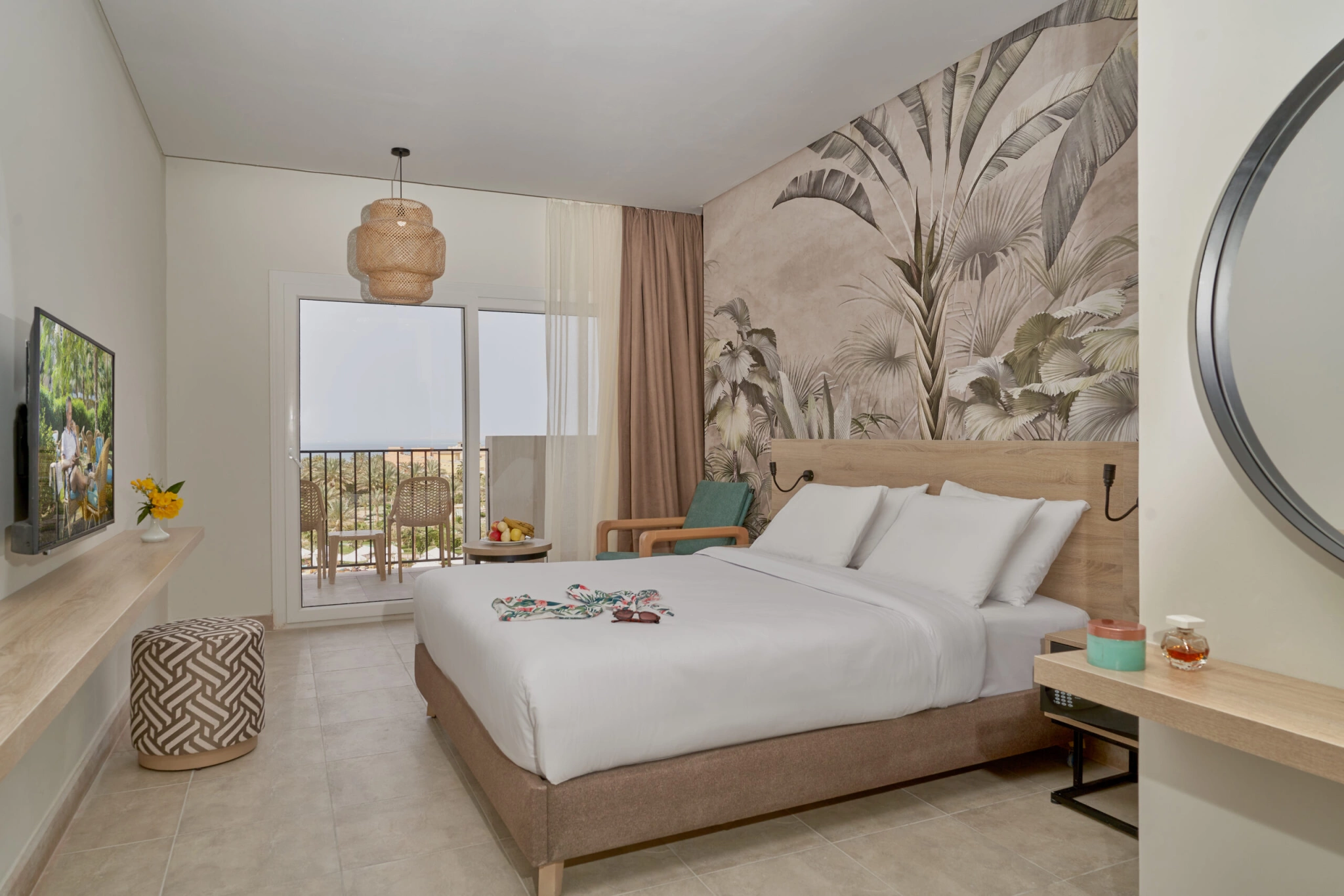 premium-room-04-scaled.jpg