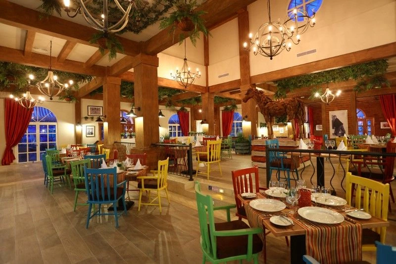 resto2.jpg