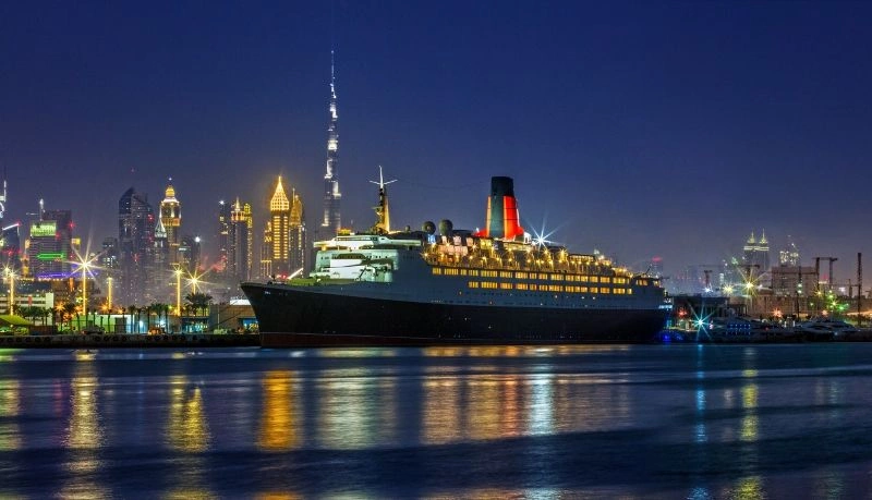 Koningin Elizabeth II 4*