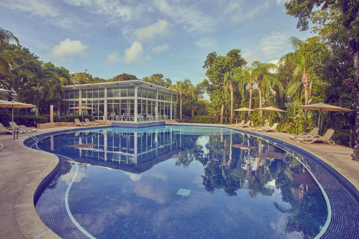 03_Piscine.jpg