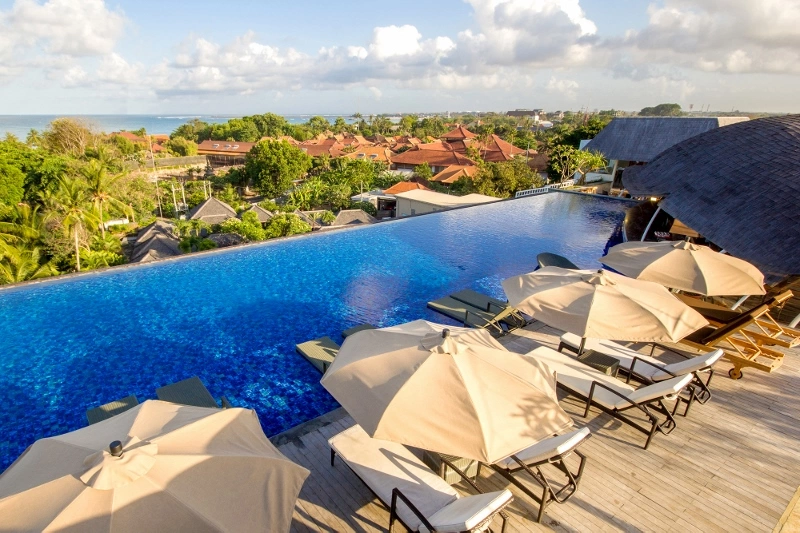 Fox Jimbaran Strand 4*