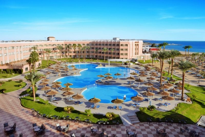 Strand Albatros Resort 4*