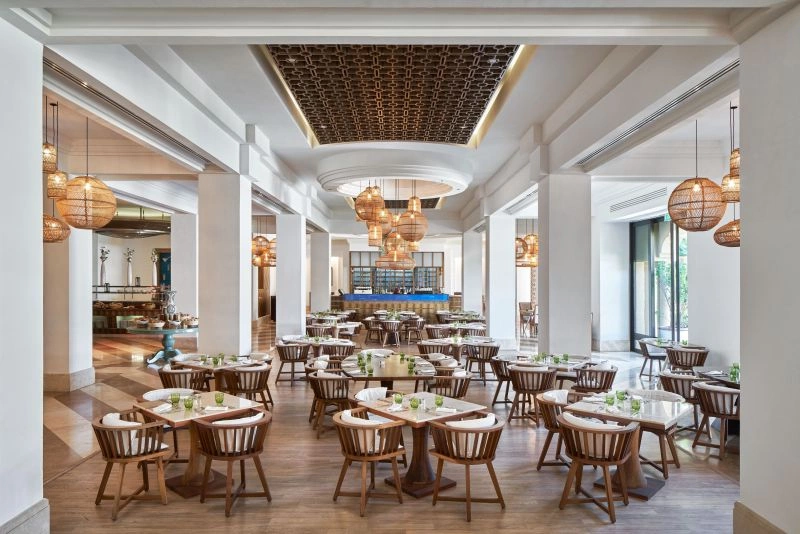 19_restaurant.jpg