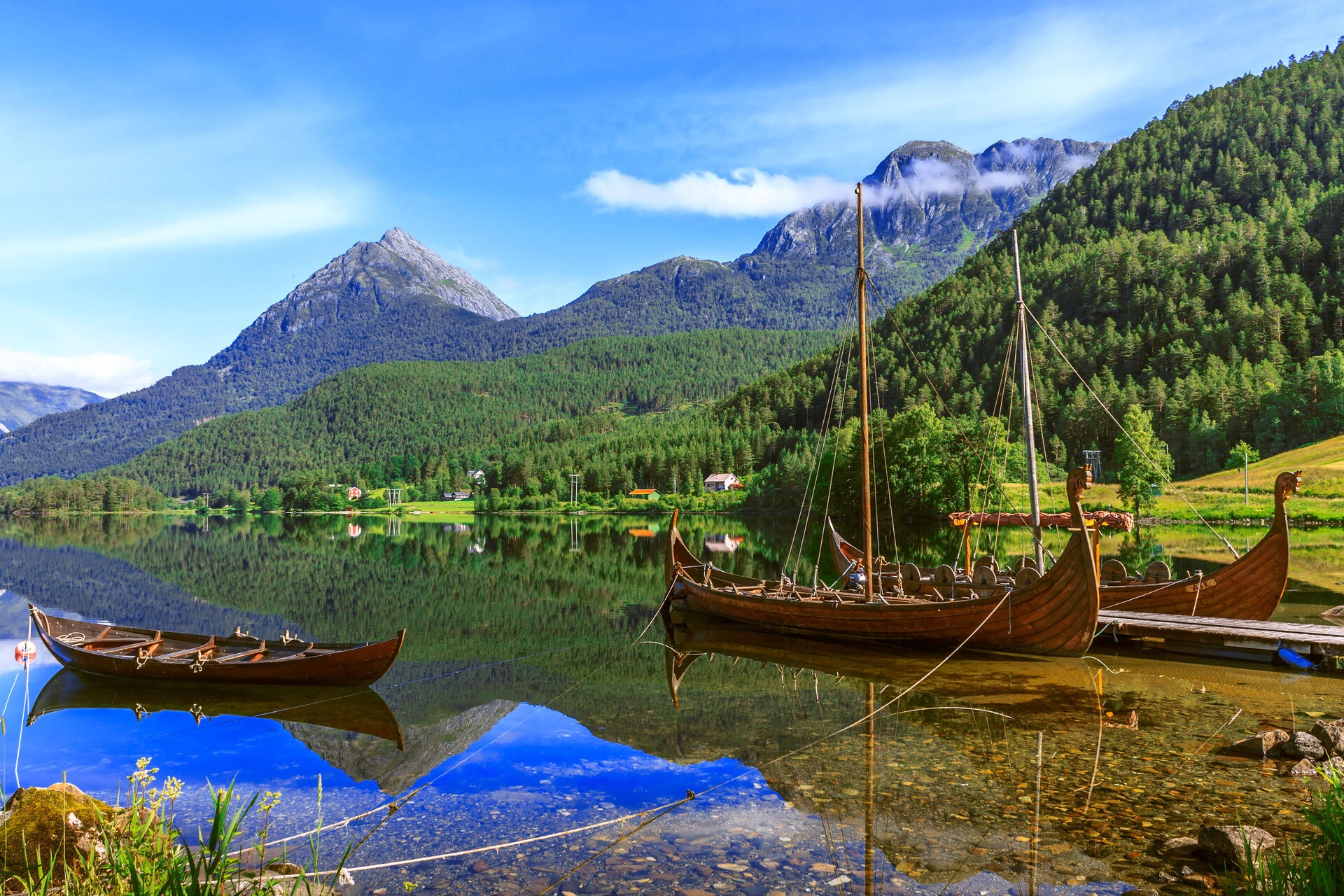 bateau_vikings_AdobeStock_120958990.jpeg
