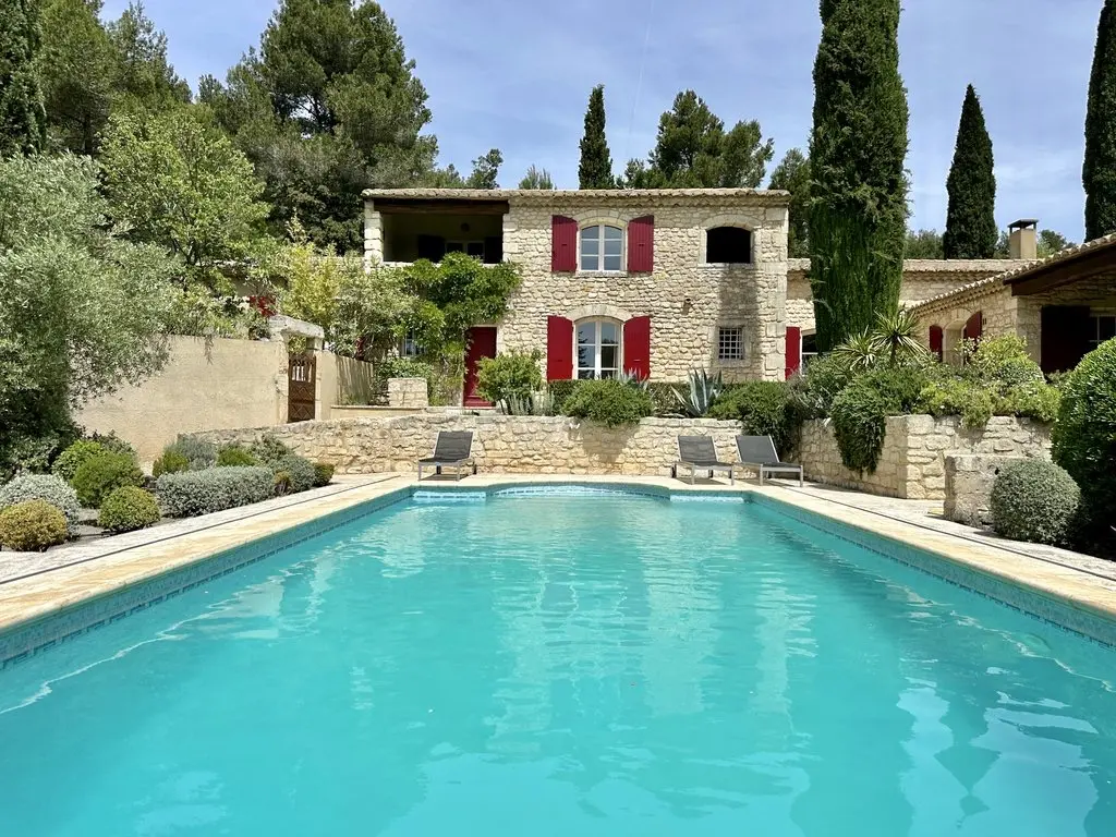 Villa, ruim en schilderachtig in het hartje van de Provence (tot 10 personen)