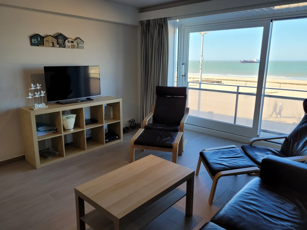 Sint-Idesbald appartementen 2 of 3 kamers, zee embankment