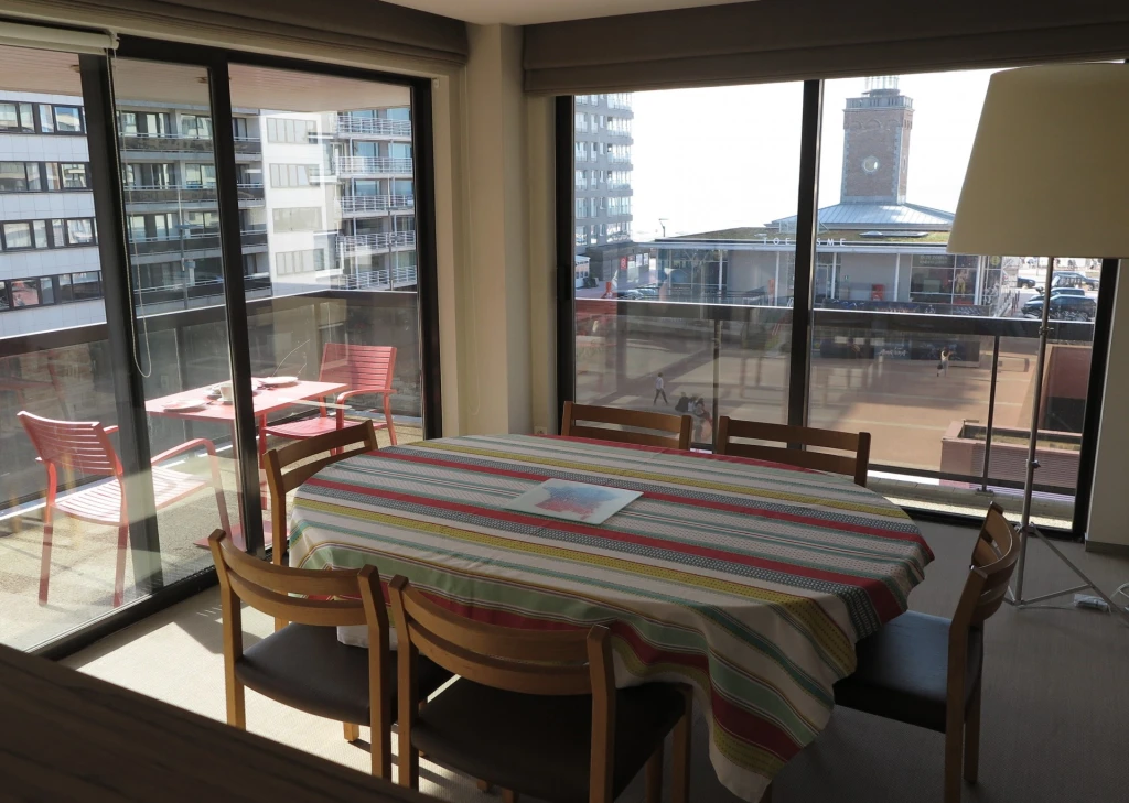 Gezellig zonnig appartement met zeezicht! 