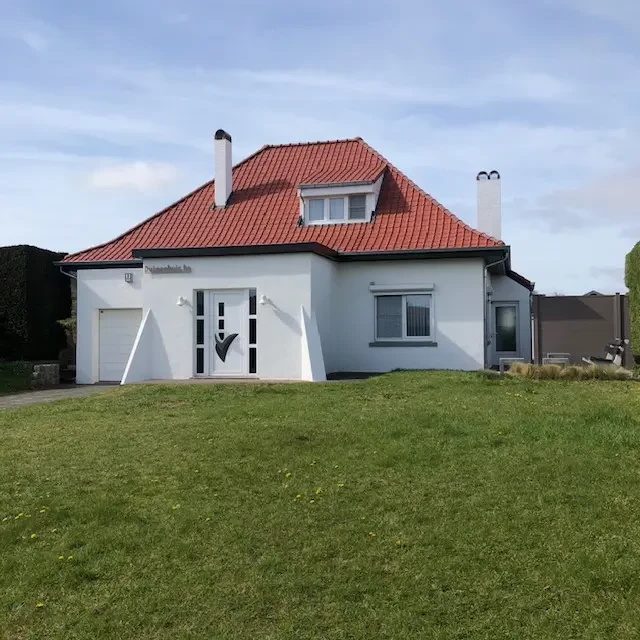 Oostduinkerke Villa Duinenhuis aan Ter Yde Duinen, 200m van zeedijk, een mooi plekje aan onze kust grens Groenendijk- Nieuwpoort
