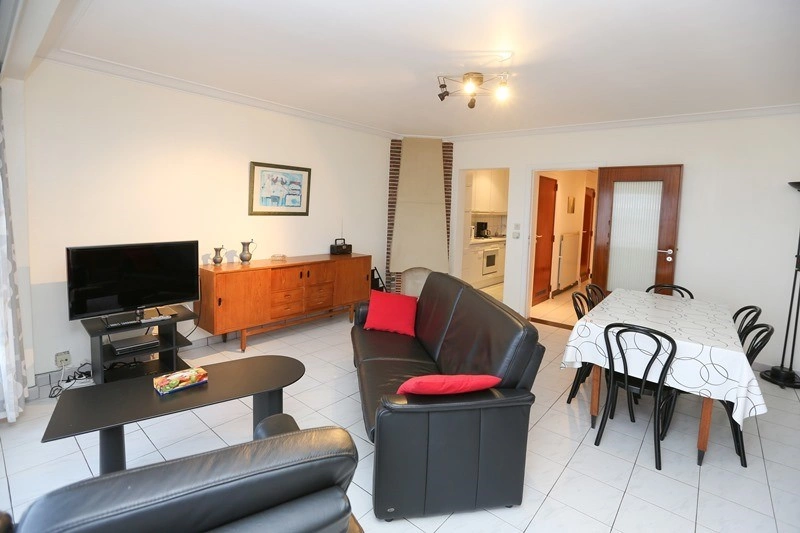 Appartement aan Bruyeres / 1