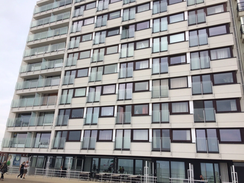 Appartement aan EXCELSIOR / 26F