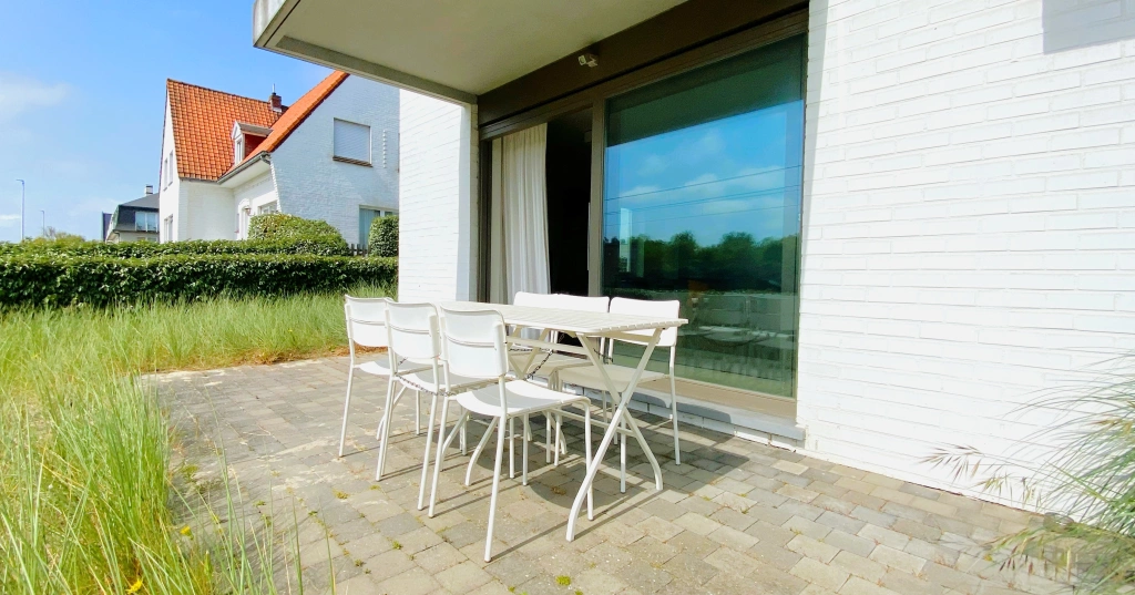 Appartement aan STRANDJUTTER / 04.06