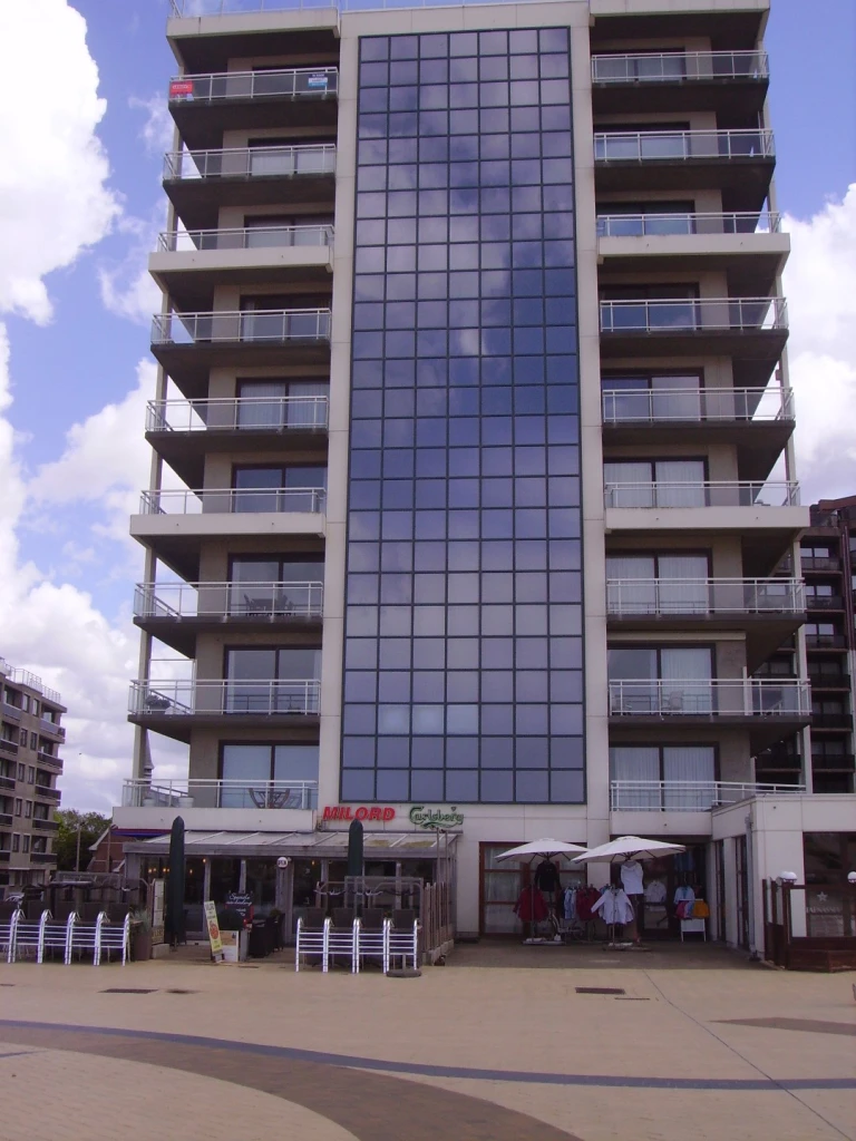 Zeedijk appartement ruim en super uitgerust